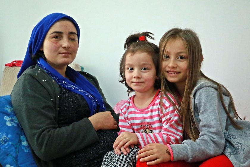 Soldan sağa: Elif Kesler, Beyza Kesler ve Zeynep Kesler