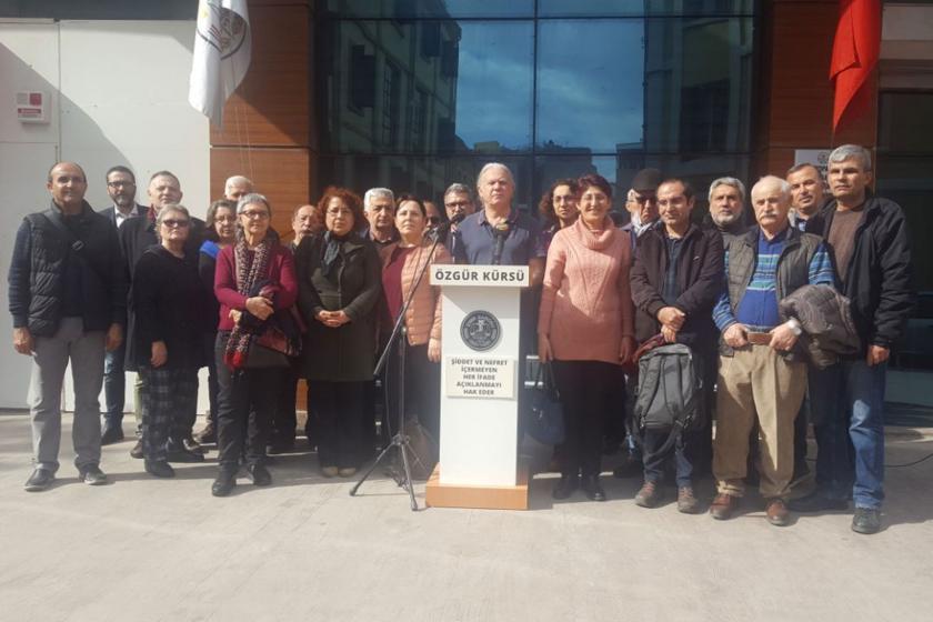 İzmir Emek ve Demokrasi Güçleri ülke gündemine ilişkin açıklama yaparken