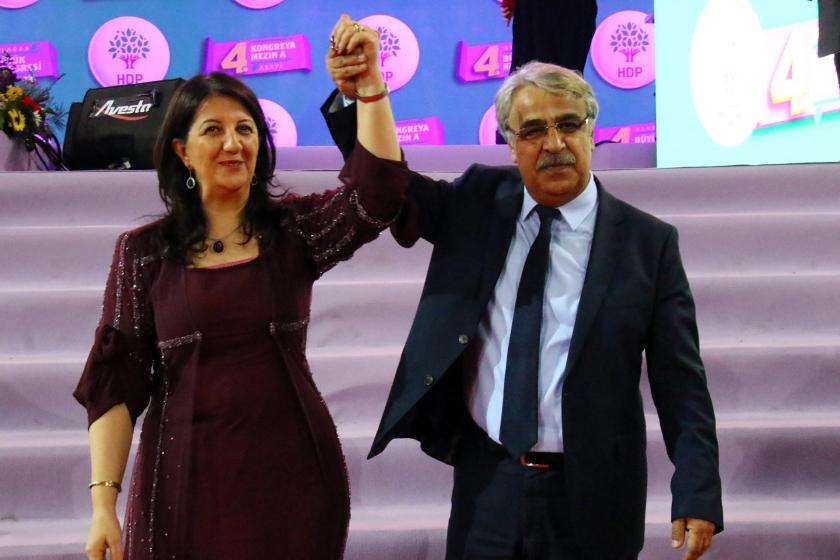 HDP'nin 4. olağan kongresinde Pervin Buldan ve Mithat Sancar eş genel başkanlar olarak seçildi.