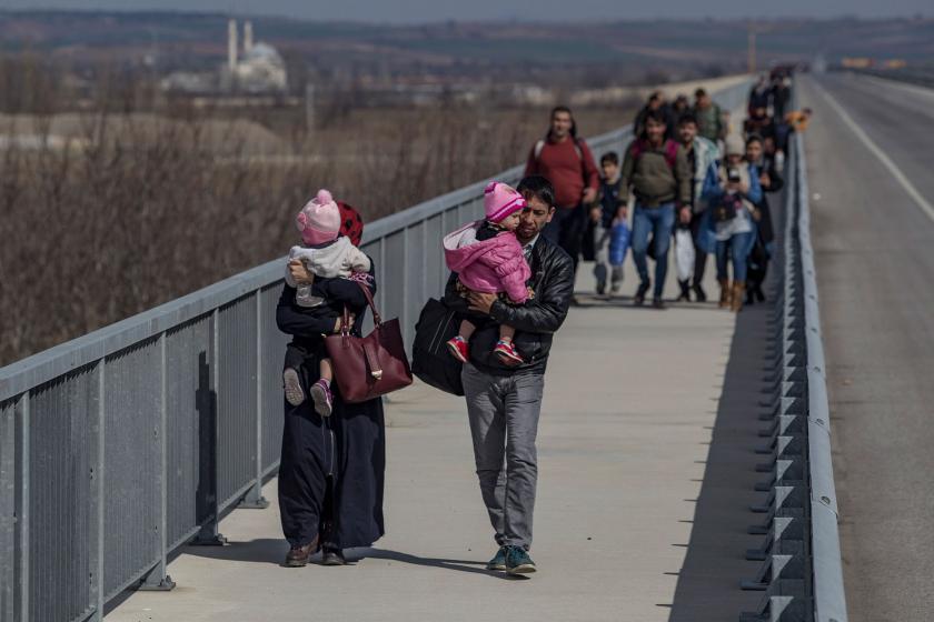 Türkiye, Avrupa'ya geçmek isteyen mültecileri durdurmuyor