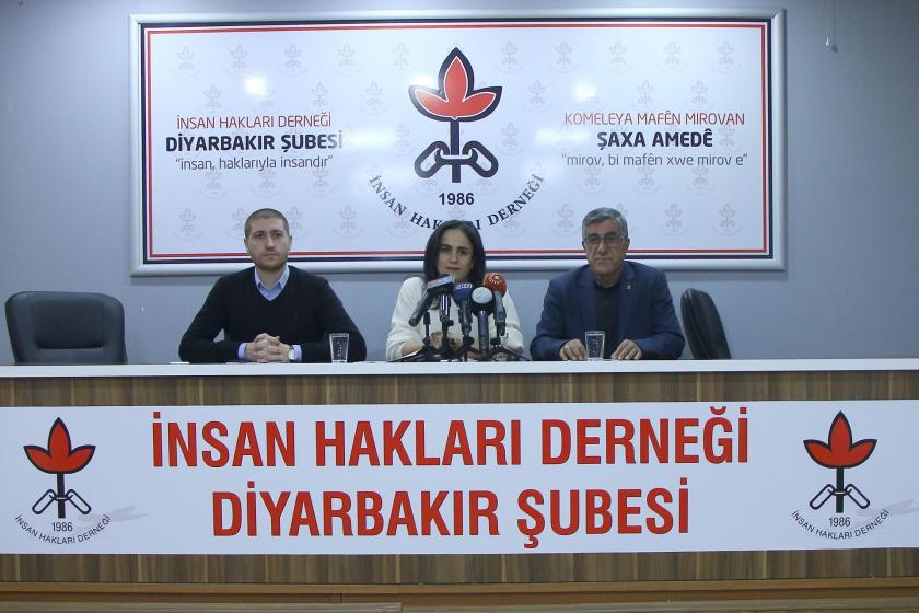 İHD Diyarbakır Şubesi yöneticileri