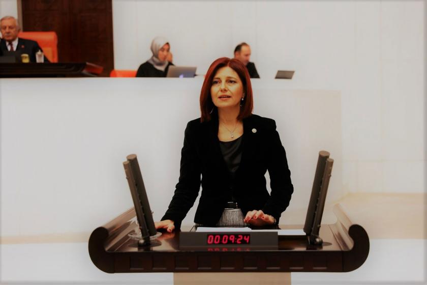 Emine Gülizar Emecan