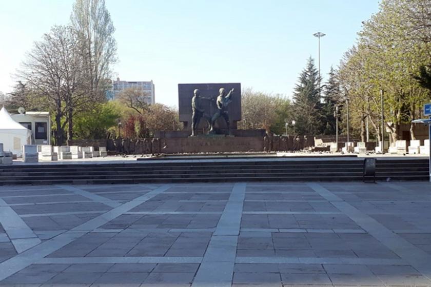 Sokağa çıkma yasağında Ankara Güvenpark boş kaldı.