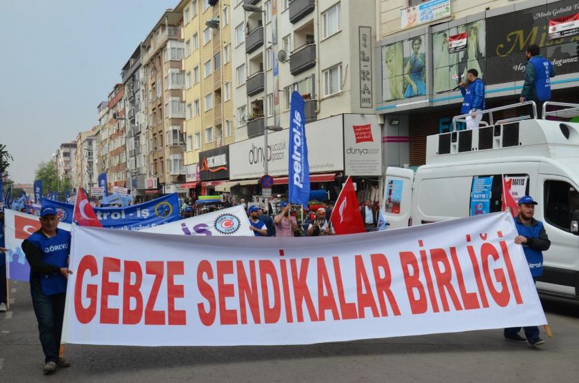 Gebze’de 1 Mayıs, işyerlerinde ve temsili olarak Gebze Kent Meydanı’nda kutlanacak