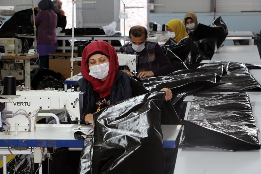 Antep’te koronavirüs vakalarının olduğu fabrikalarda üretim devam ediyor