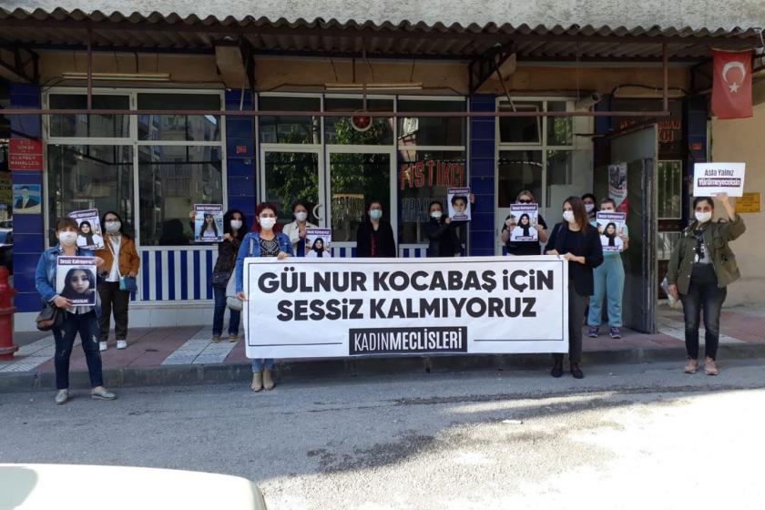 Manisa’da kadınlar öldürülen Gülnur Kocabaş için basın açıklaması yaptı