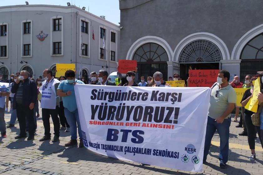 BTS üyeleri İzmir'de basın açıklaması düzenleniyor