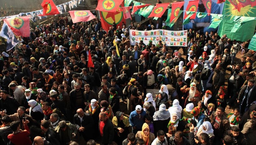 On binler 'Öcalan'a özgürlük' talebiyle Amara'da