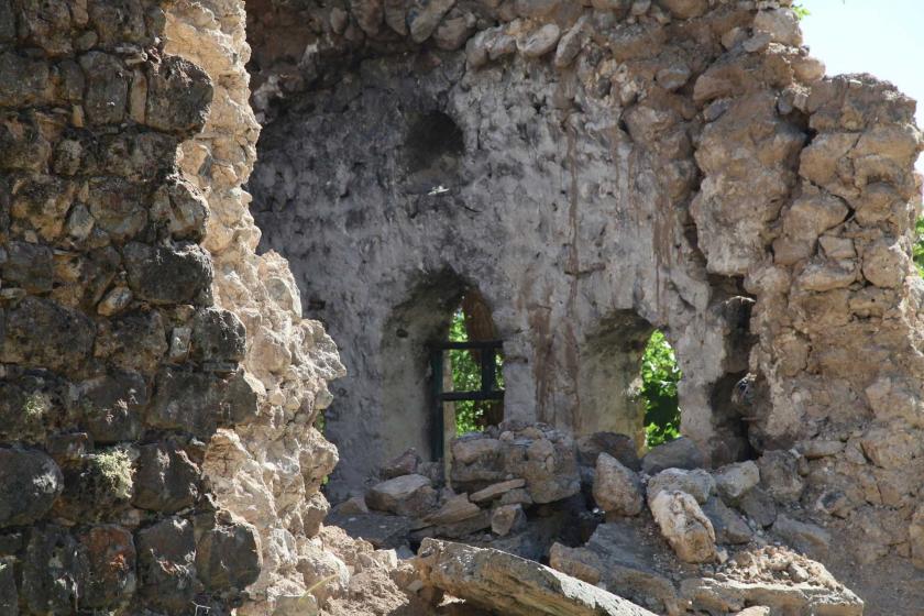 Şırnak Uludere'de tahrip edilmiş bire Keldani Kilisesi