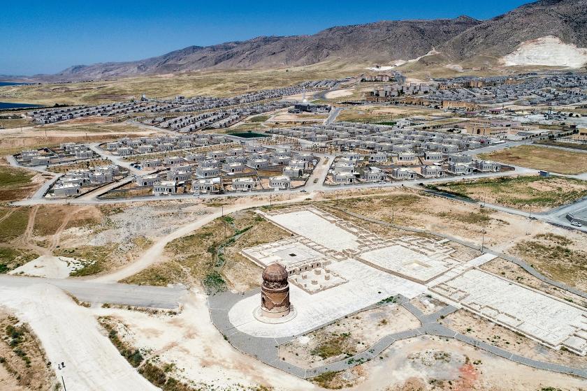 Batman'da yapılan Ilısu Barajı ve HES projesinden sonra Hasankeyf'in içler acısı hali