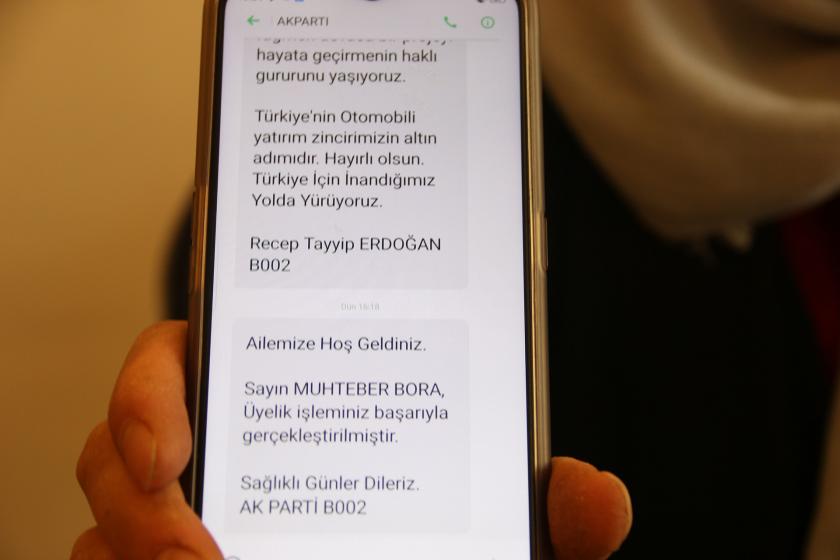 Van'da pandemi sürecinde 1000 liralık sosyal yardım alan yurttaşların çoğunun, rızaları dışında AKP üyesi yapıldığı ortaya çıktı. 