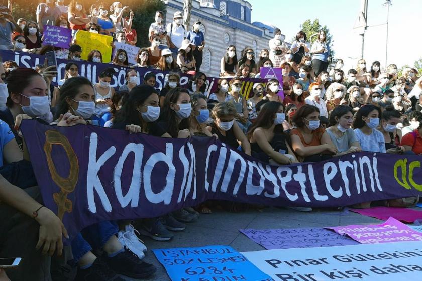 İstanbul Sözleşmesi'nden, haklarımızdan, taleplerimizden vazgeçmiyoruz!