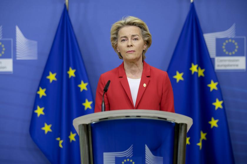 Ursula von der Leyen basın toplantısı düzenledi