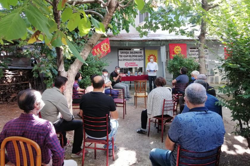 Emek Partisi, Kocaeli'de Darıca ve Gebze ilçe örgütlerinin kongrelerini gerçekleştirdi.