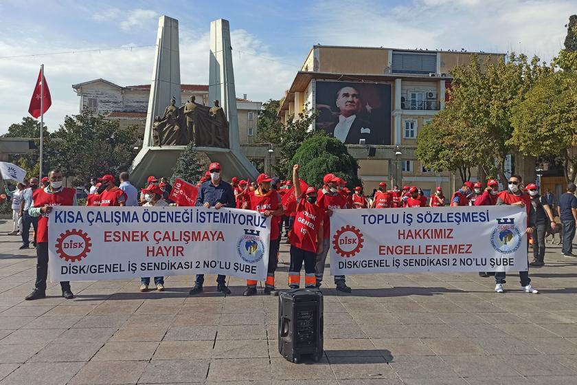 Bakırköy Belediyesinde çalışan Genel-İş üyesi işçilerle Tüm Bel-Sen üyesi emekçiler, bir kez daha belediye binası önüne yürüdü