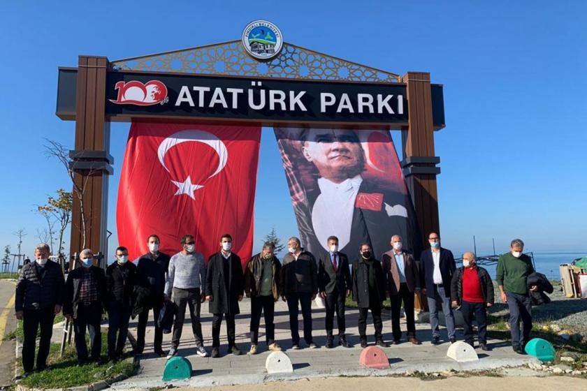 Fındıklı Belediye Başkanı Çervatoğlu’na açılan soruşturmaya halk tepki gösterdi