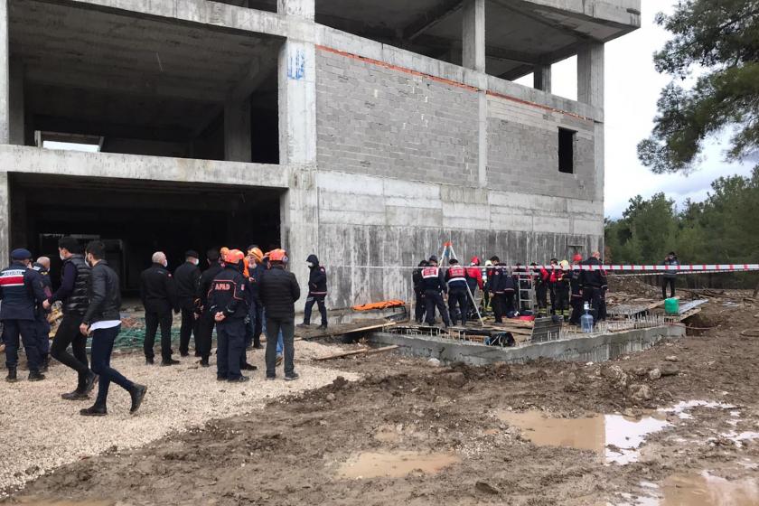 Foseptikteki suyun tahliyesi sırasında zehirlenen 3 işçi yaşamını yitirdi