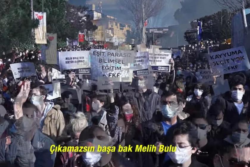 Boğaziçi Üniversitesi öğrencilerinden Melih Bulu'ya yeni şarkı: Kukla