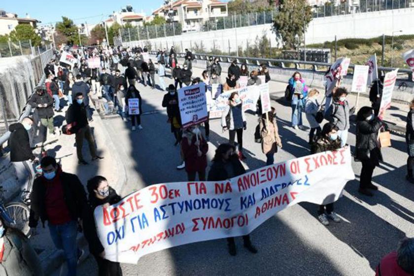 Yunanistan'da öğrenci eylemi.