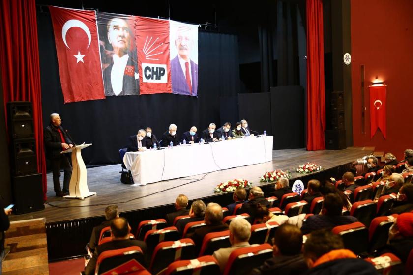 CHP Jeotermal Enerji Araştırma Komisyonu Şükran Güngör Toplantı Salonunda JES'lerle ilgili bilgilendirme toplantısı yaptı 