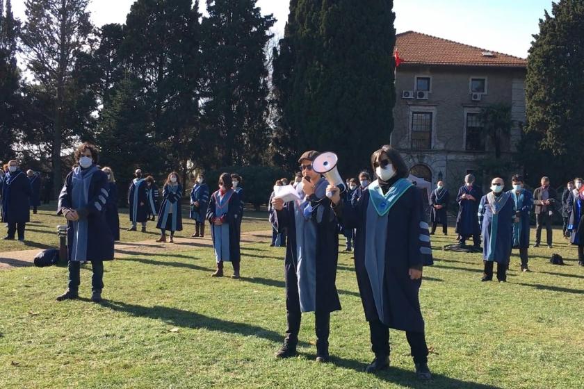 Boğaziçi'nde akademisyenler Melih Bulu'nun yardımcılığını yapmayı kabul etmiyor