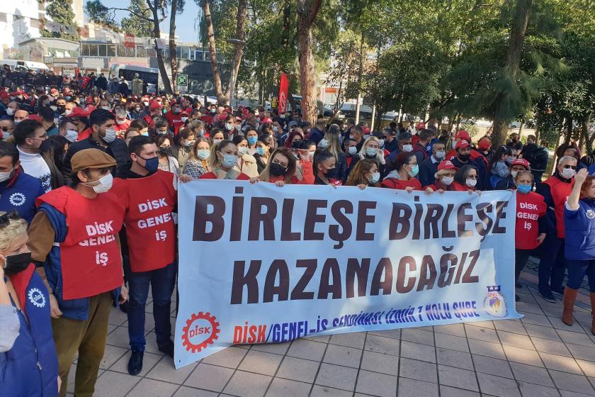 Bornova'da TİS işçilerin onayıyla imzalandı