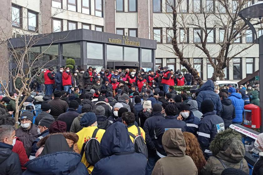 Kadıköy Belediyesi işçileri greve çıktı