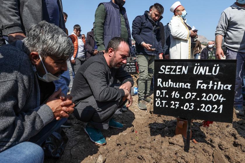 17 yaşında 5 aylık hamile Sezen, Anıl Yolum isimli erkek tarafından öldürüldü