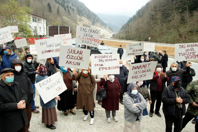 Rize İkizdere'de taş ocağı protestosu: 'Bu cennet vadiyi yok ettirmeyeceğiz'