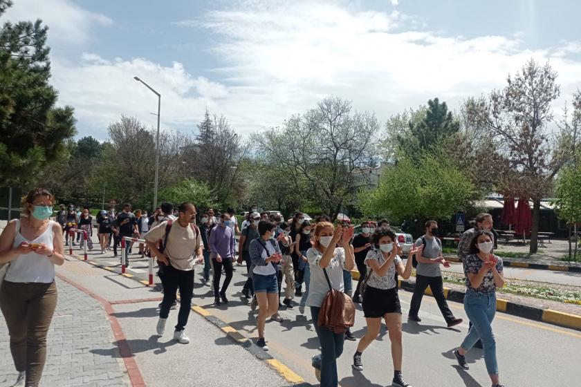 ODTÜ öğrencileri kampüslerinde 1 Mayıs'ı kutladı