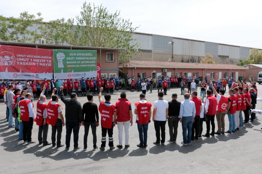 İzmir'de Katı Atık Bertaraf işçileri 1 Mayıs'ı kutladı