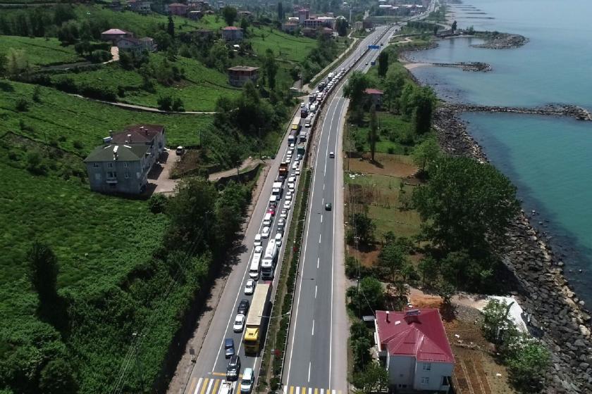 Çay toplama sezonu başladı, Rize’ye 30 bin kişi geldi | Salgın riski endişelendiriyor