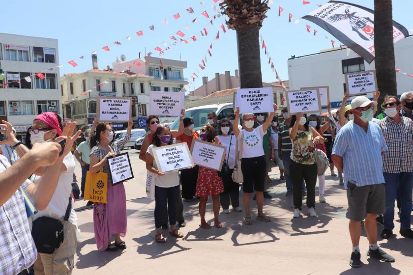 Ayvalık'ta fırtınadan zarar gören deniz emekçileri için eylem yapıldı