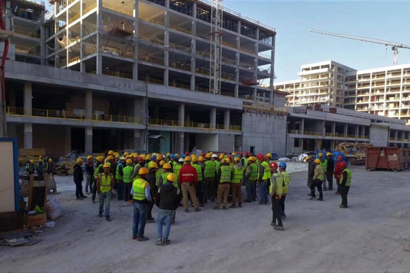 İzmir Bayraklı Şehir Hastanesinde işçiler iş bıraktı