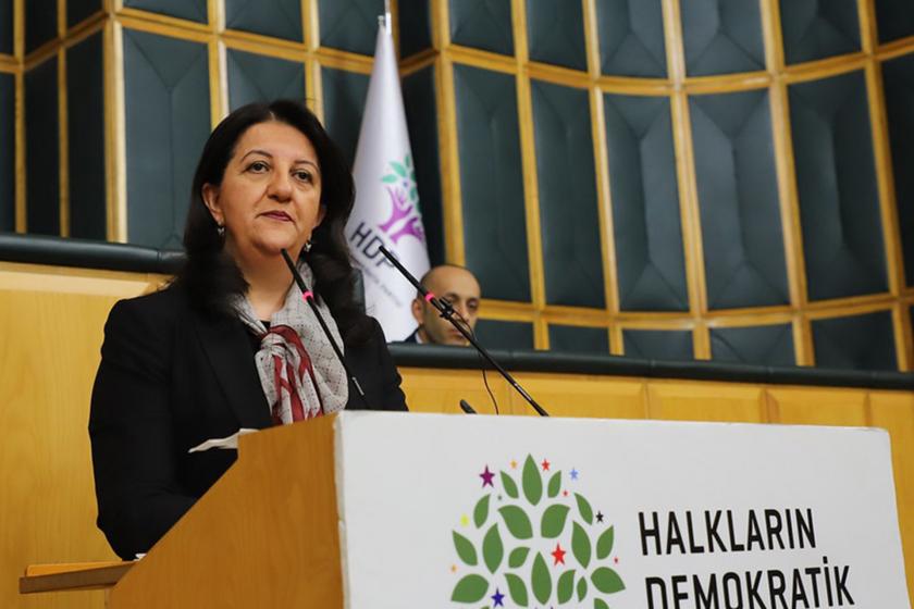 Pervin Buldan kürsüde