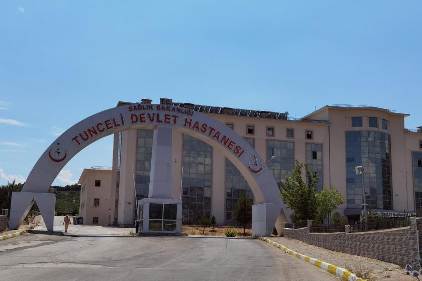 Tunceli Devlet Hastanesi girişi