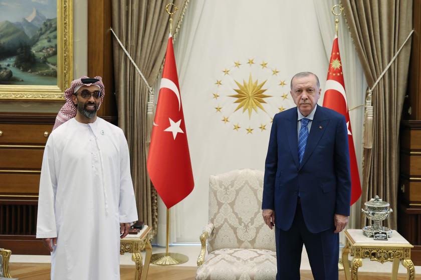 Şeyh Tahnoun bin Zayed Al Nahyan (solda) ve Recep Tayyip Erdoğan