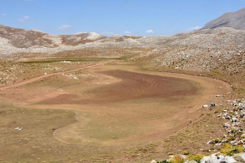 Şubaşı Yaylası'ndaki İkiz Göller tamamen kurudu