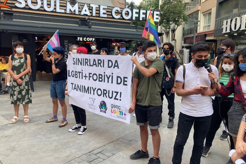 Kızıl Okyanus LGBTİ+ ve Direniş Renkleri, Afganistan'da Taliban tarafından ölümle tehdit edilen LGBTİ'ler ve Azerbaycan'da yakılarak katledilen trans kadın Nuray için basın açıklaması yaptı.