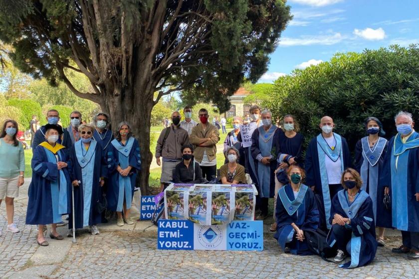 Boğaziçi Üniversitesi akademisyenlerinin nöbet eylemi