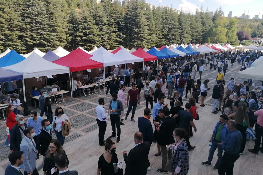 Ankara Barosunun 66 Olağan Genel Kurulunda gerçekleştirilen seçimlerden bir fotoğraf