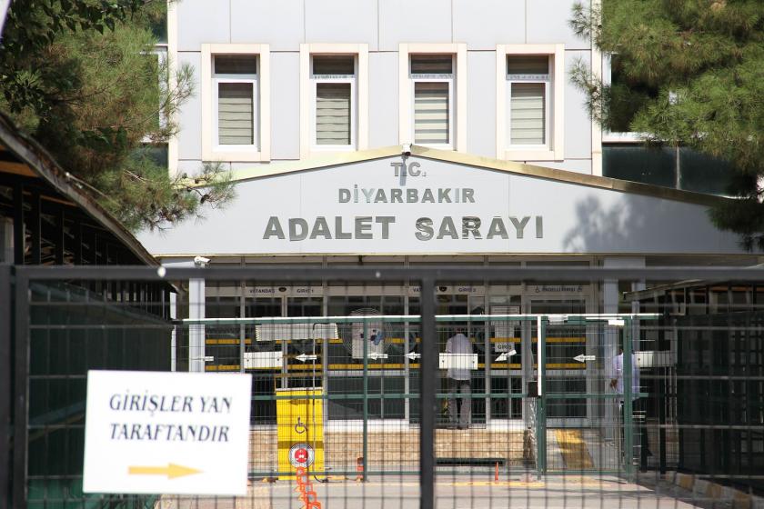 Diyarbakır Adliyesinin dıştan görünümü