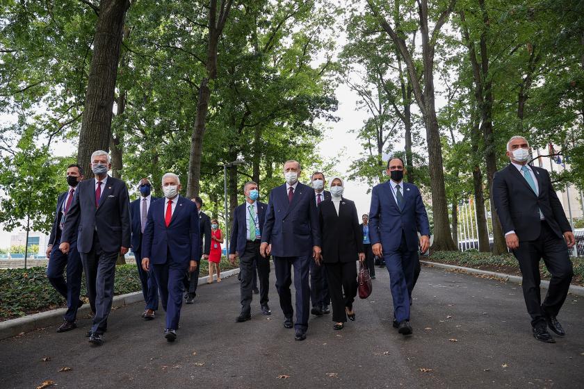 Cumhurbaşkanı Recep Tayyip Erdoğan ve beraberindeki heyet BM Genel Merkezi yerleşkesinde iken