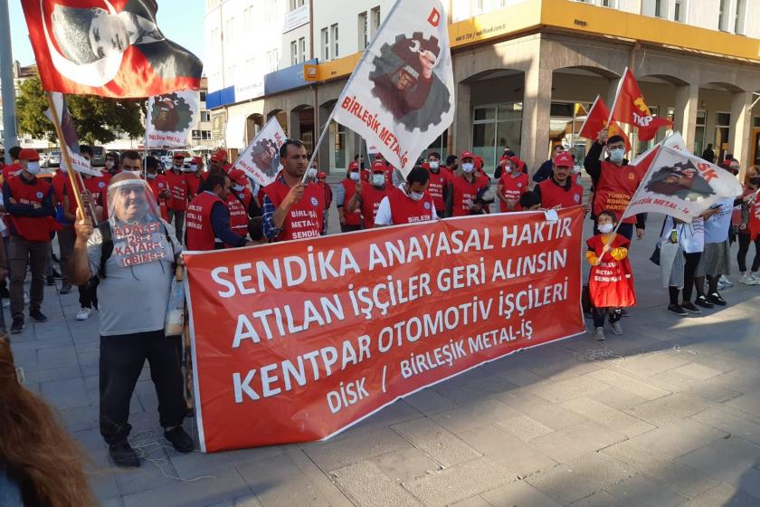 DİSK Genel Başkanı Arzu Çerkezoğlu Konya'da sendikalaştıkları için işten atılan Kentpar işçilerine destek ziyaretinde bulundu.