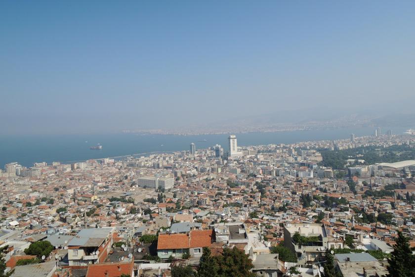 İzmir'in kuşbakışı görünüşü