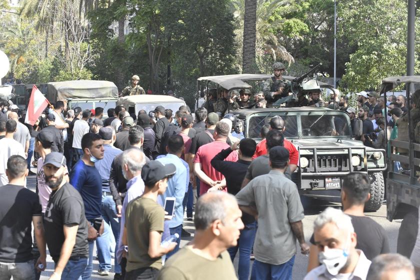 Lübnan ordusu ile Şii Emel Hareketi ve Hizbullah destekçileri