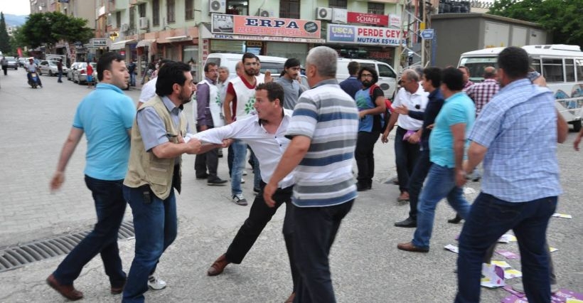 HDP'ye saldırıları önlemeyen polis: İyi ki geç gelmişiz!