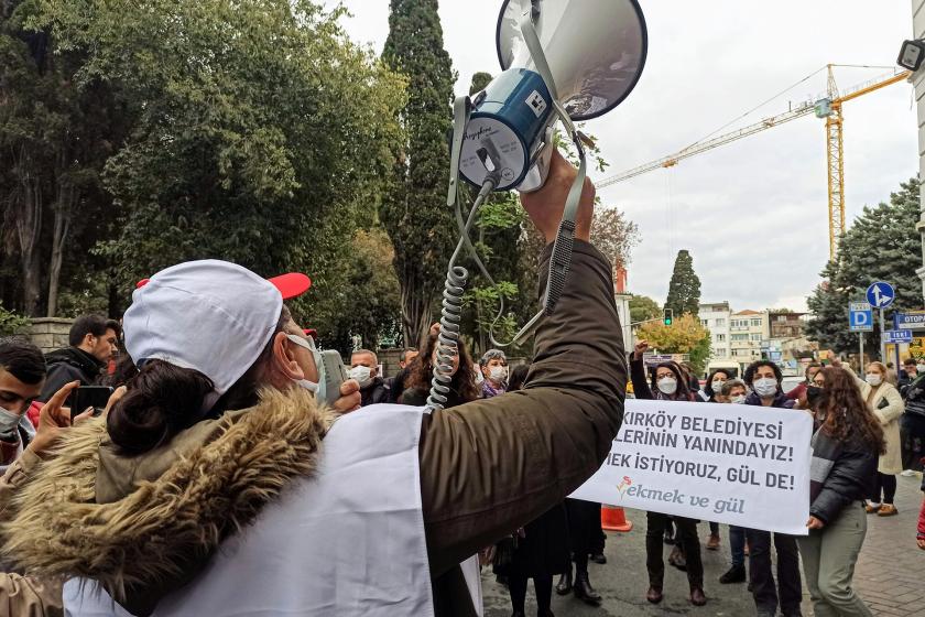 Bakırköy Belediyesinde grevde olan kadın işçiler anlattı: Birliğimiz bize güç veriyor