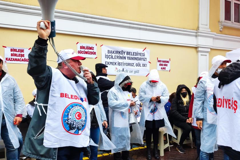 Bakırköy Belediyesi önünde grev çadırında mücadelelerini sürdüren işçiler.