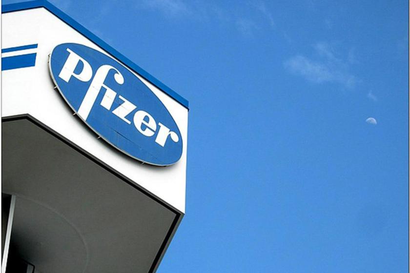 Pfizer'ın binasında tabela